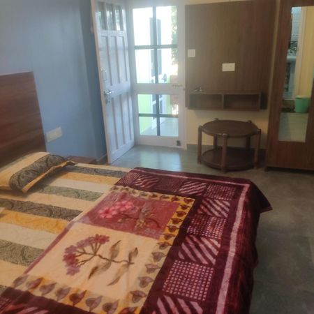 Tree Valley Homestay Chail Exterior foto