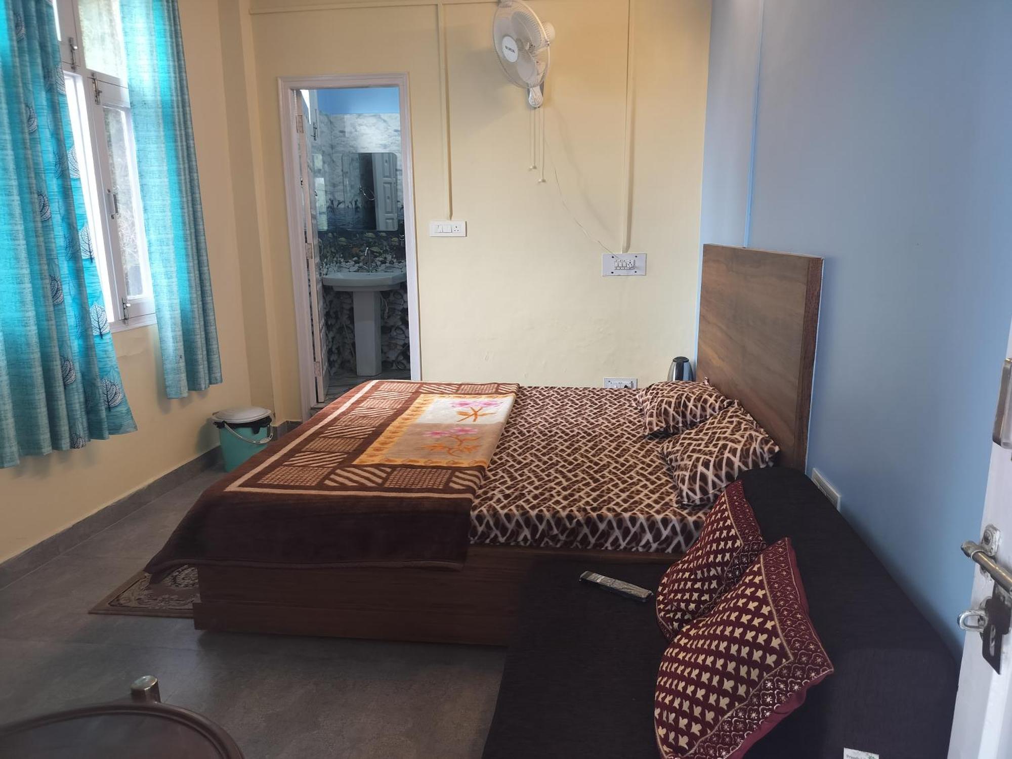 Tree Valley Homestay Chail Exterior foto