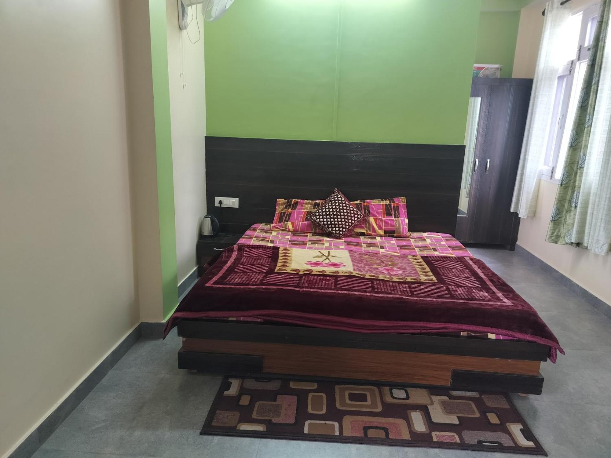 Tree Valley Homestay Chail Exterior foto