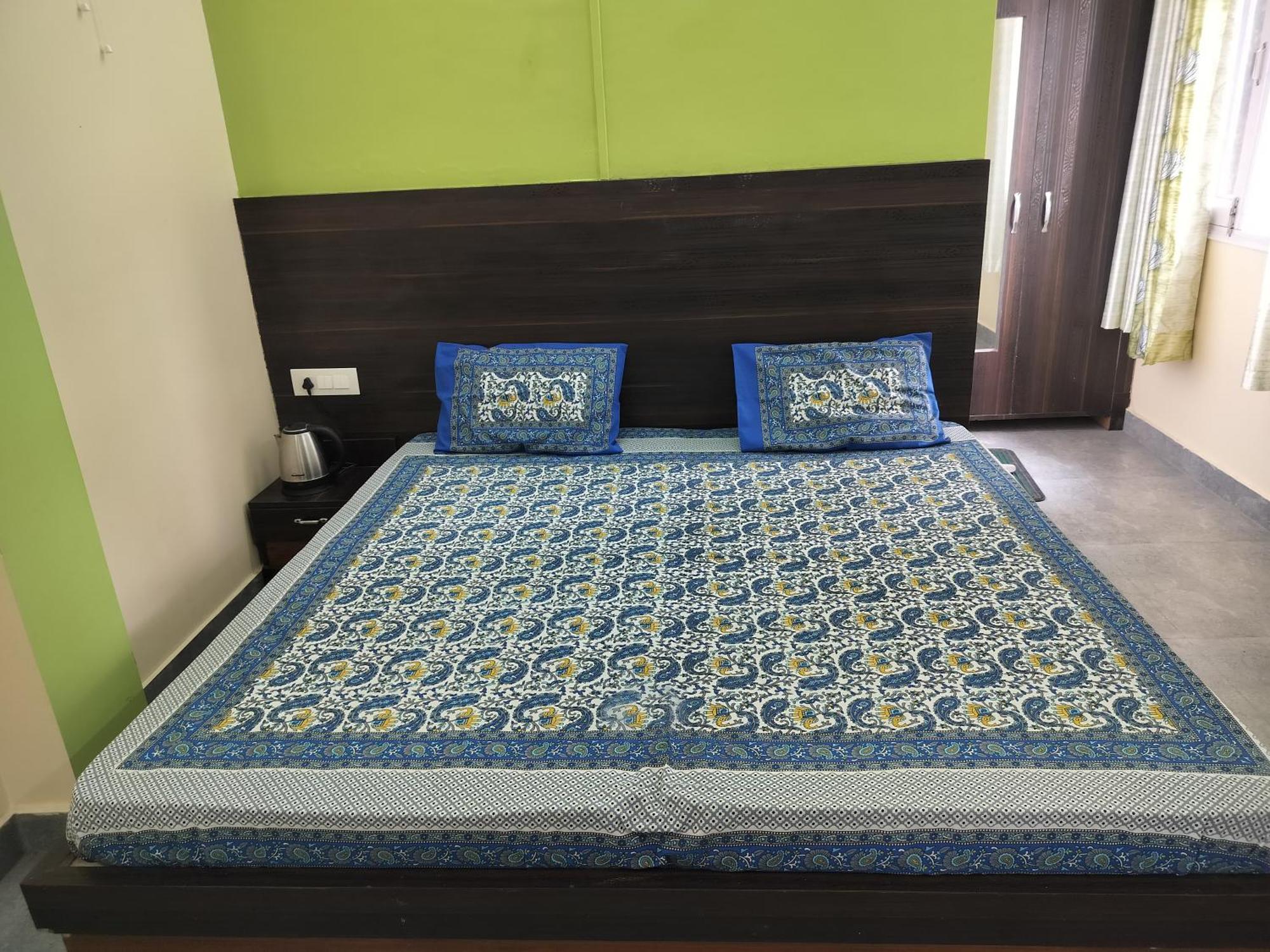 Tree Valley Homestay Chail Exterior foto